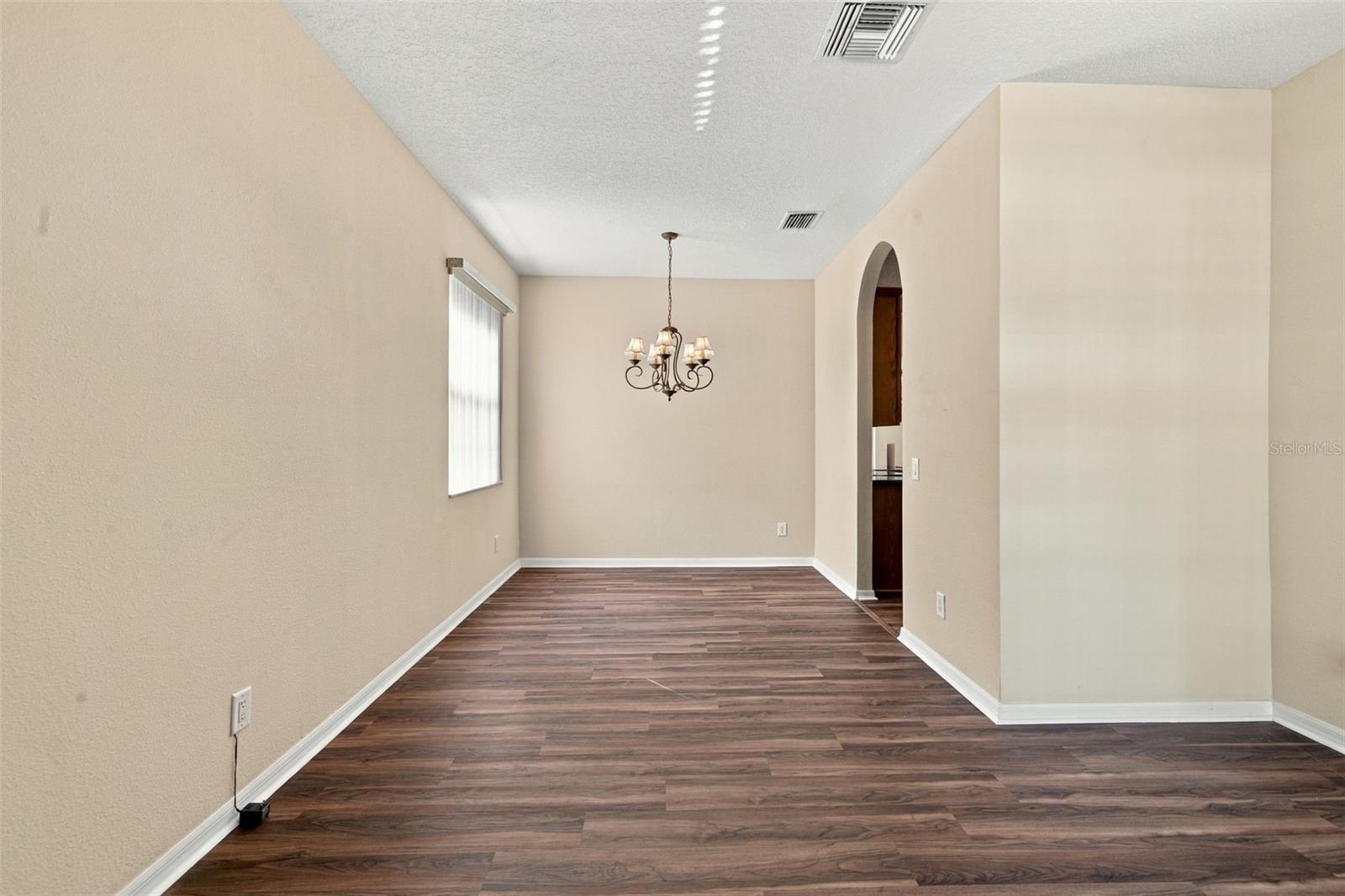 18852 NARIMORE DR — photo 8