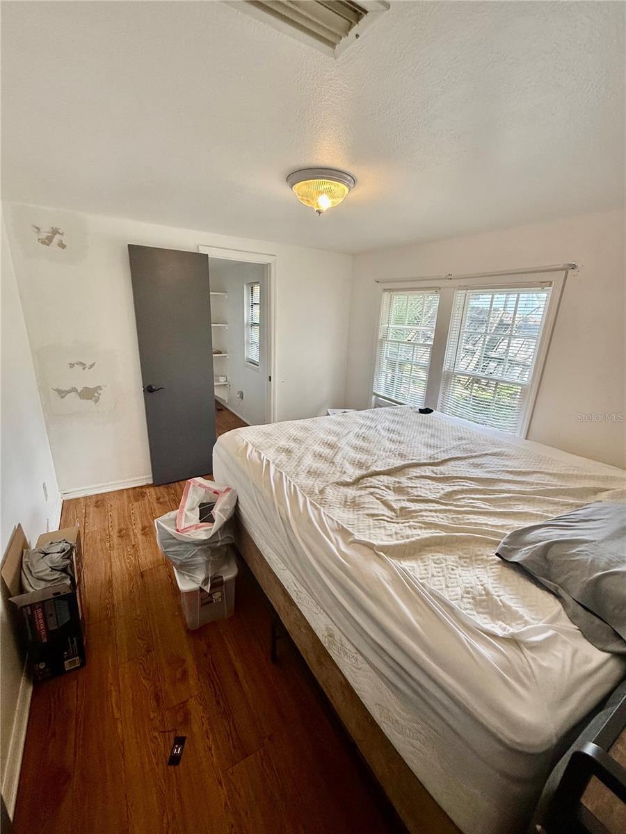 1014 W MOHAWK AVE — photo 25