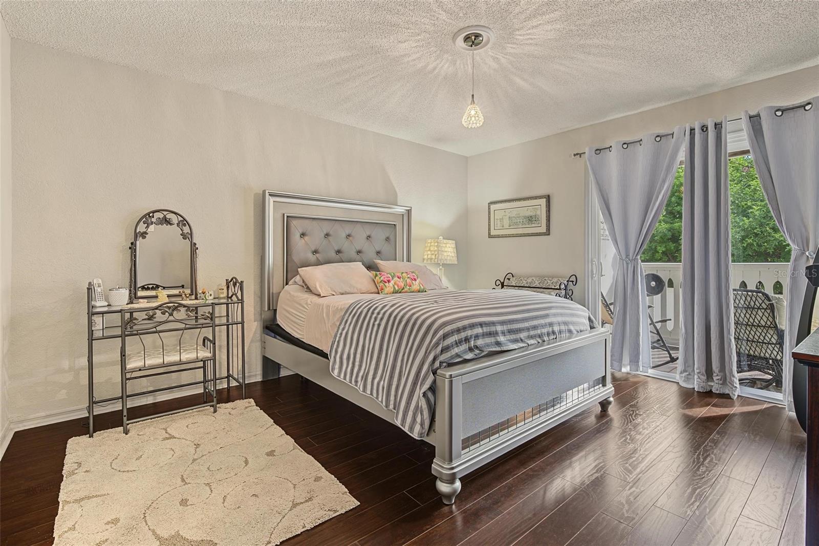 10399 PARADISE BLVD #107 — photo 3