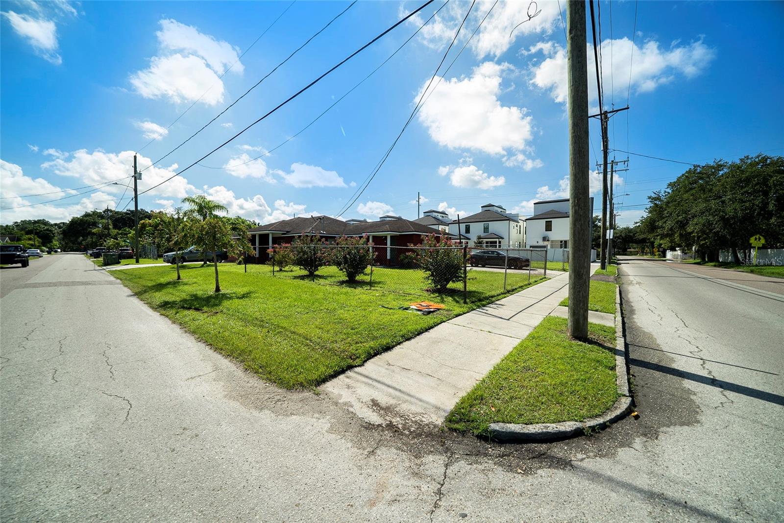 2603 MARCONI ST — photo 10