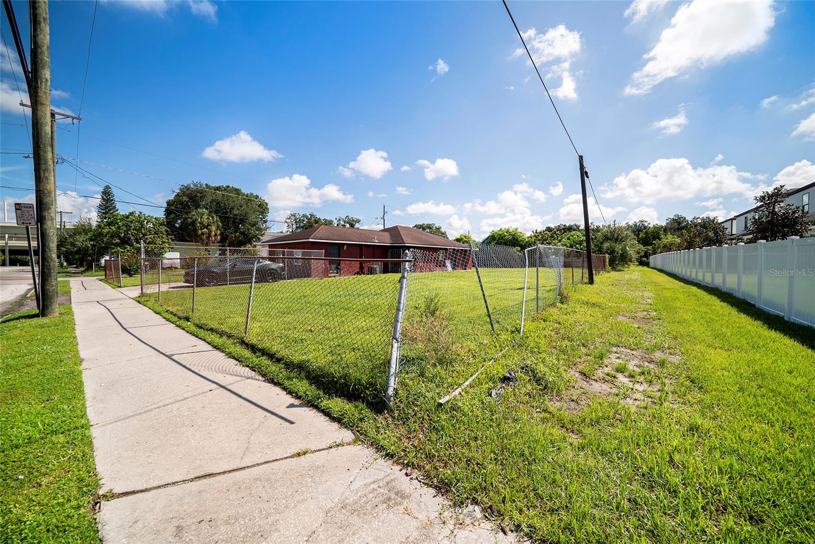 2603 MARCONI ST — photo 8