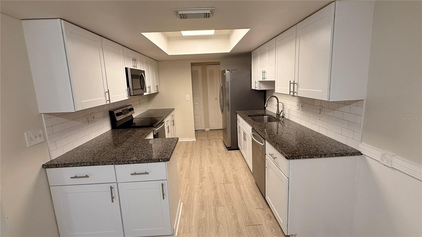 2113 HAILSTONE CIR #363 — photo 7