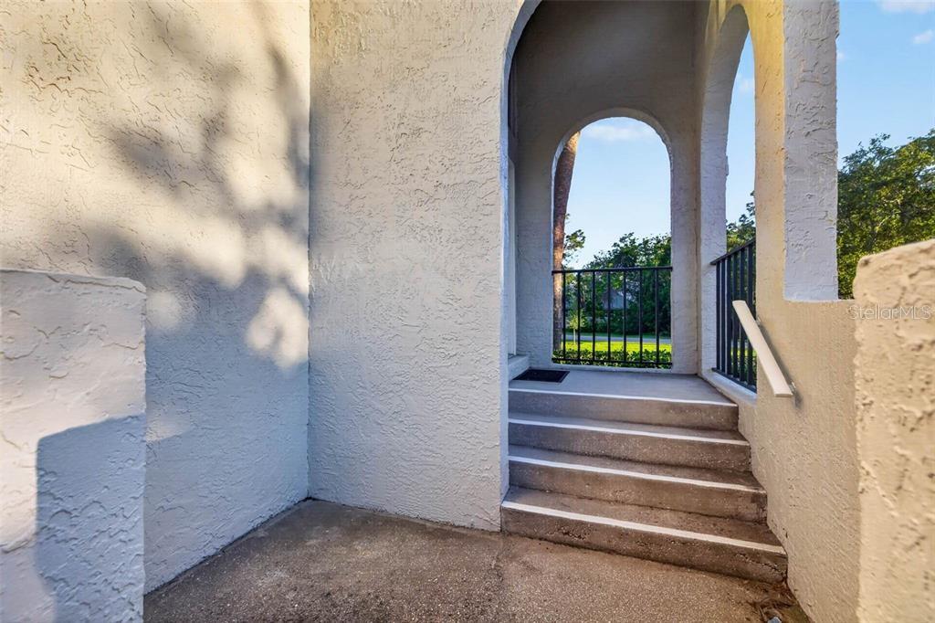 4843 NAPOLI CT NE — photo 2