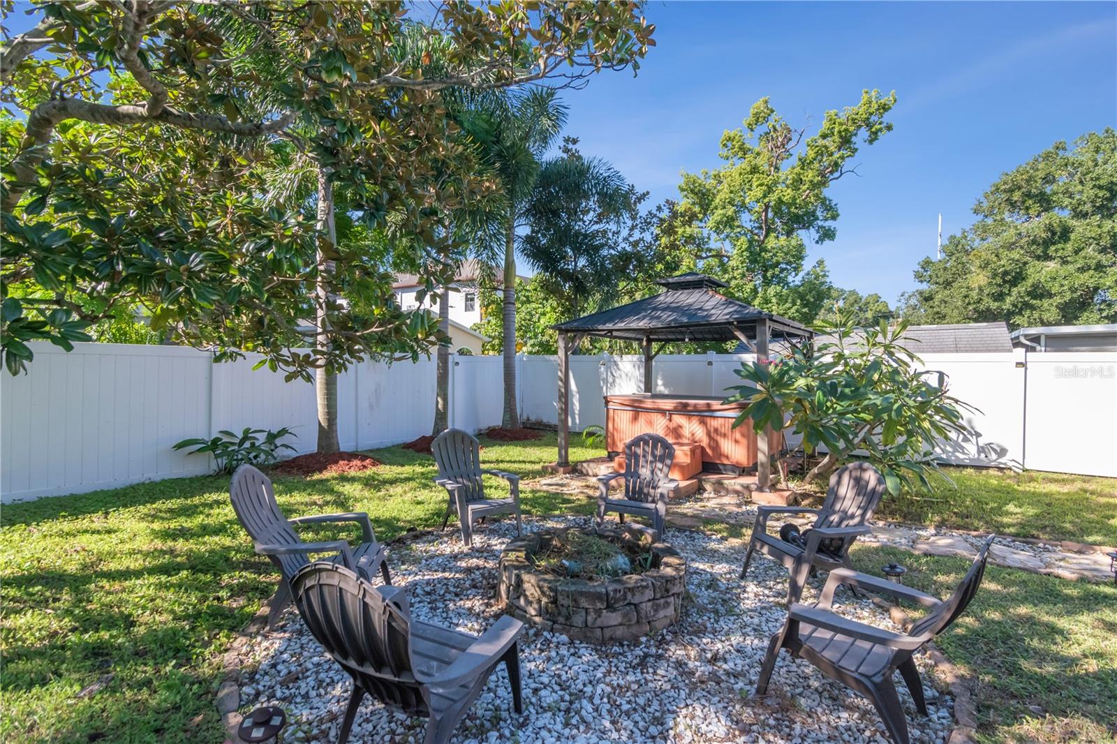 3816 W ESTRELLA ST — photo 29