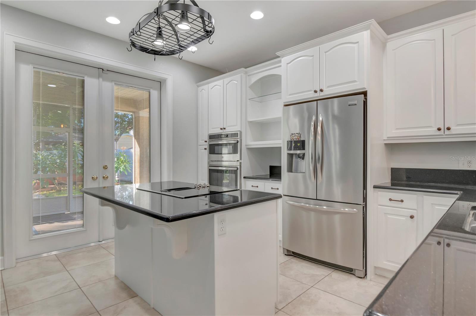 3816 W ESTRELLA ST — photo 10