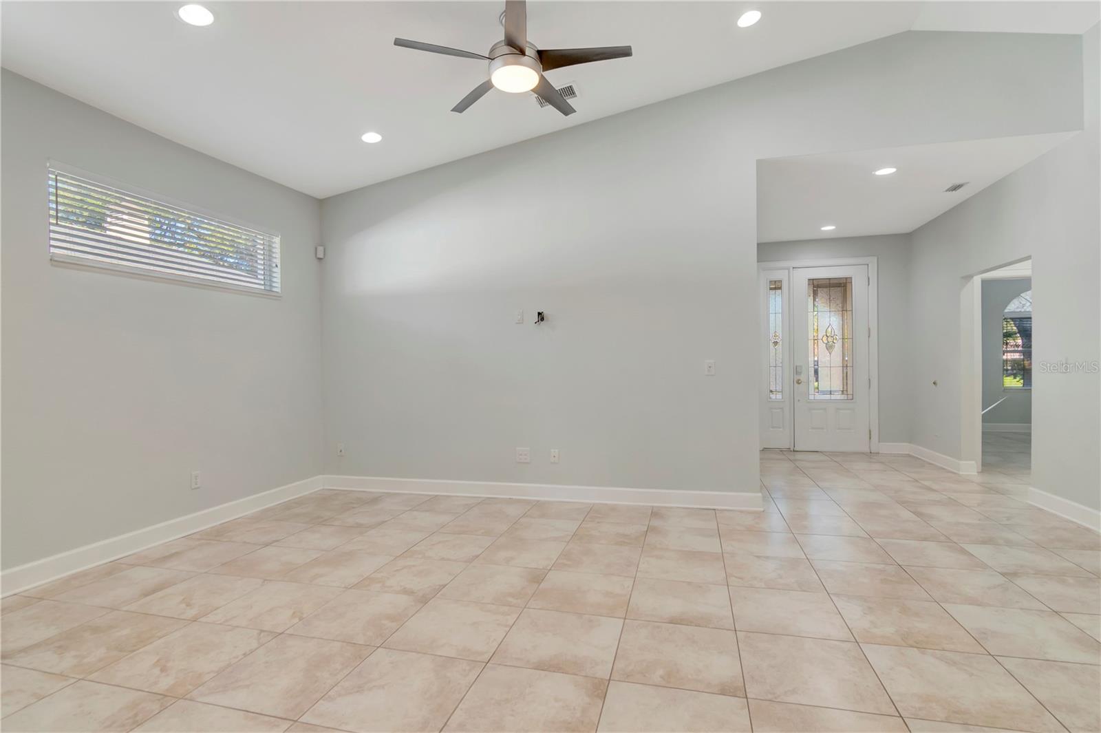 3816 W ESTRELLA ST — photo 14