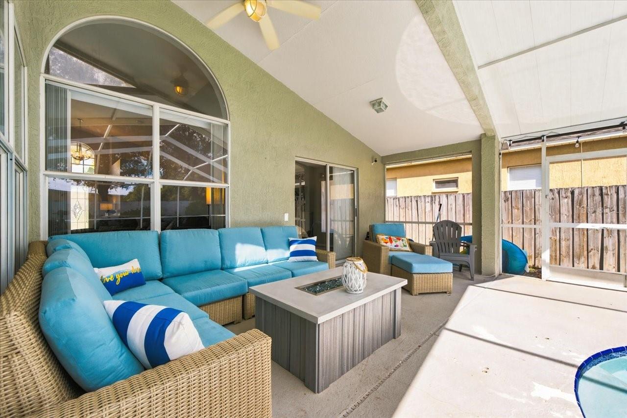 18009 PALM BREEZE DR — photo 47