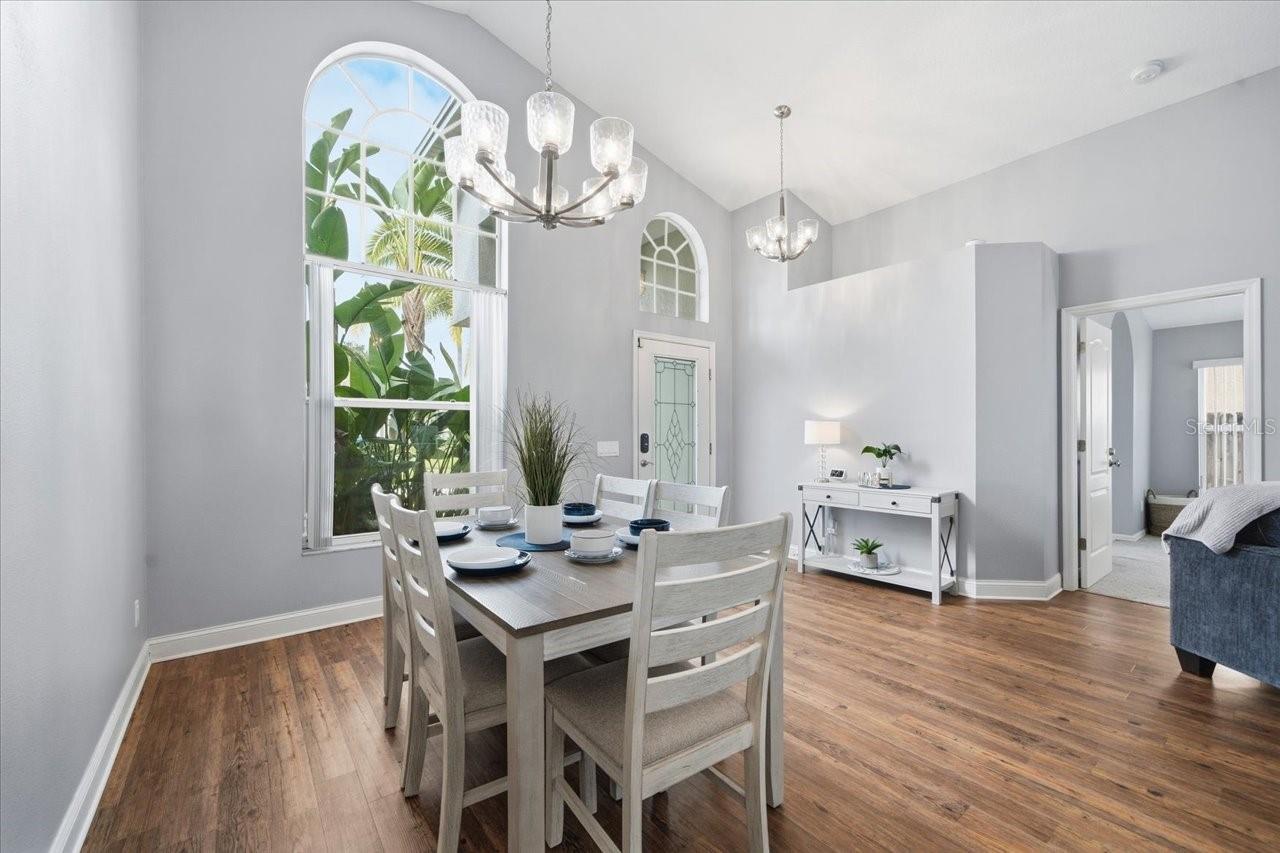 18009 PALM BREEZE DR — photo 11