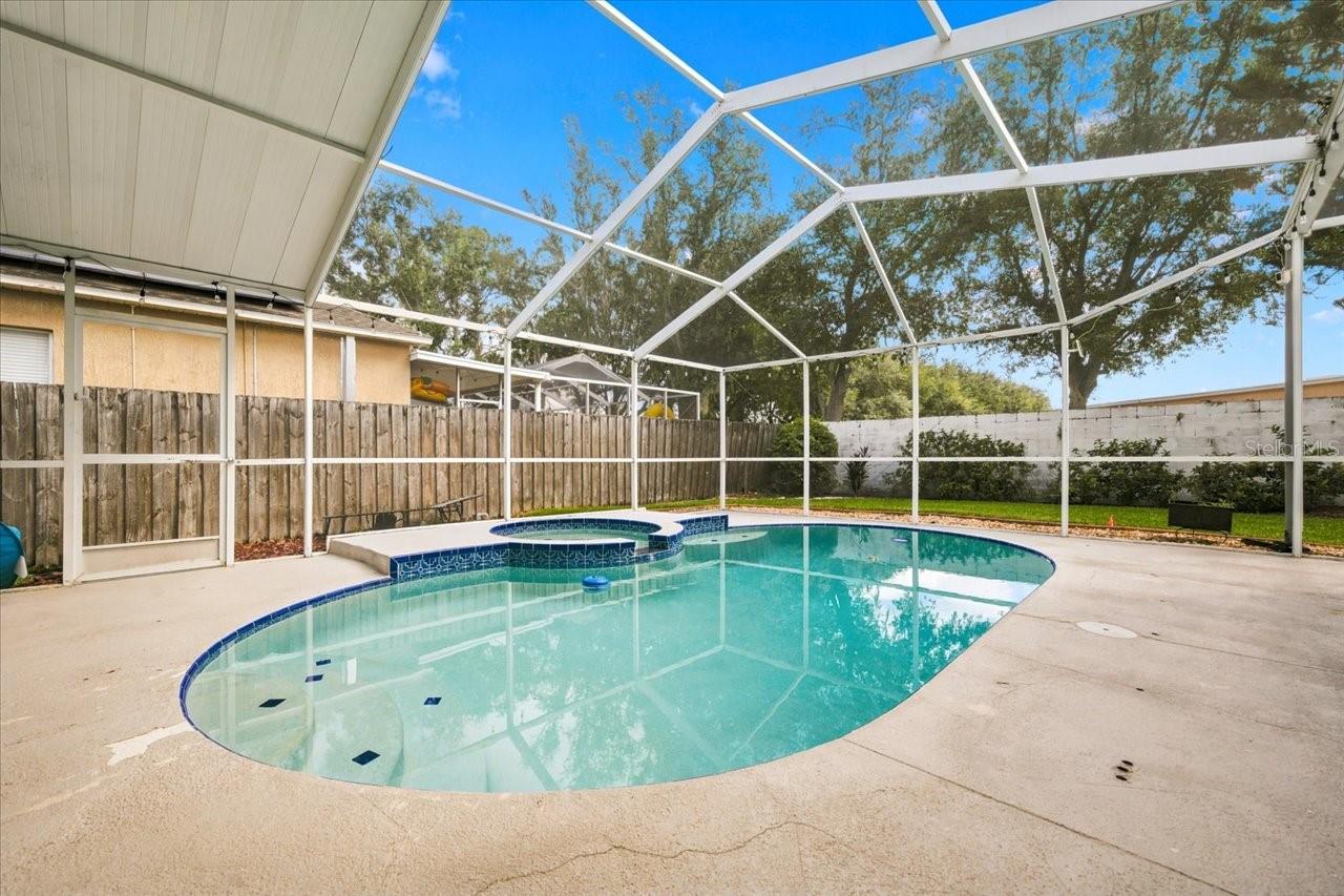 18009 PALM BREEZE DR — photo 51