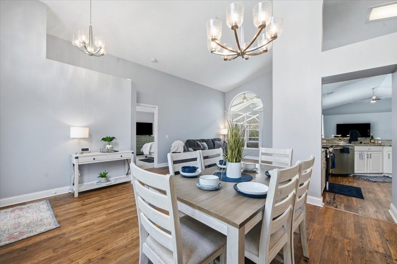 18009 PALM BREEZE DR — photo 14