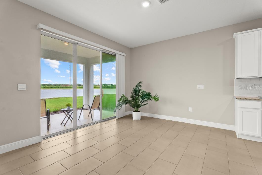 5728 WOODLAND SAGE DR — photo 14