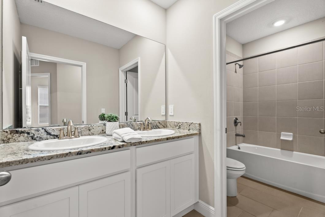 5728 WOODLAND SAGE DR — photo 31