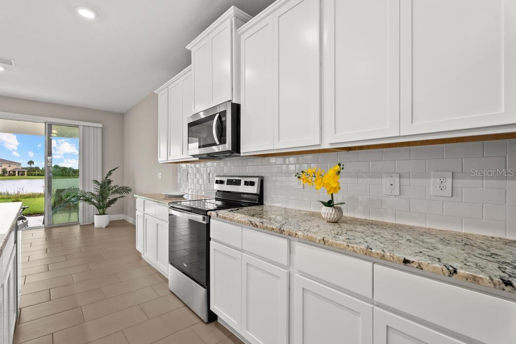 5728 WOODLAND SAGE DR — photo 6