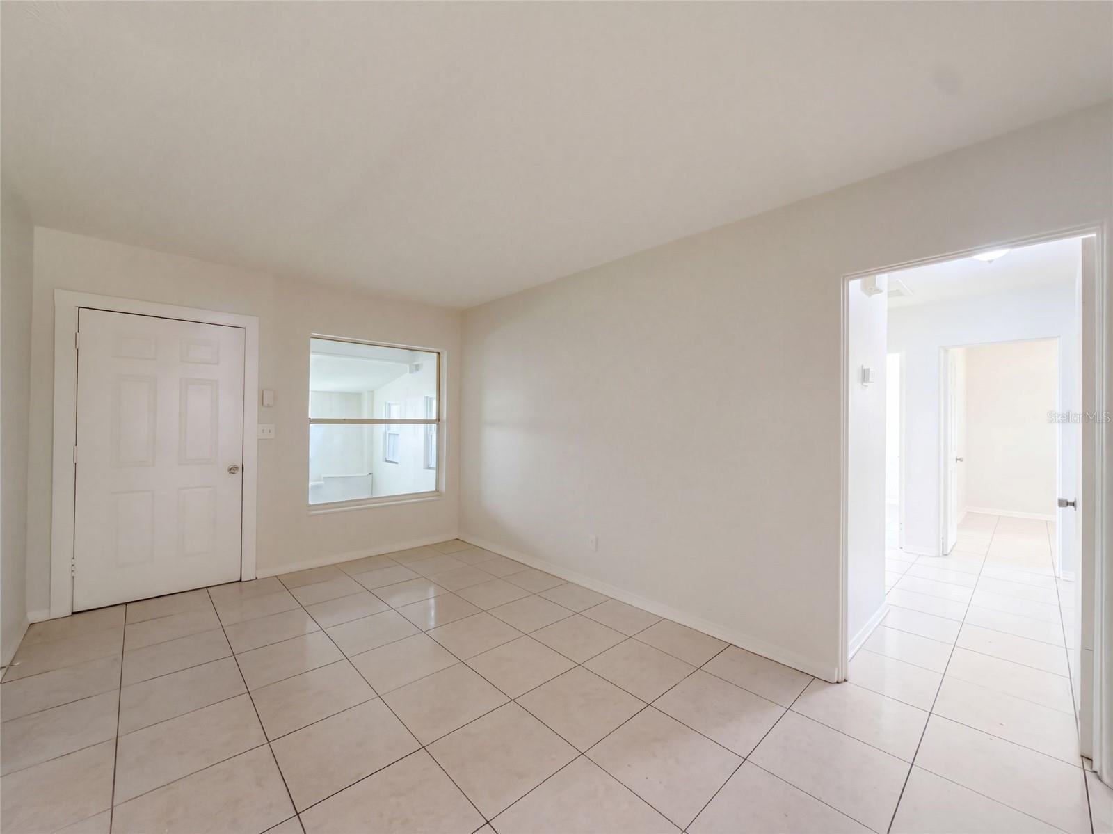 7916 ENDIVE AVE — photo 3