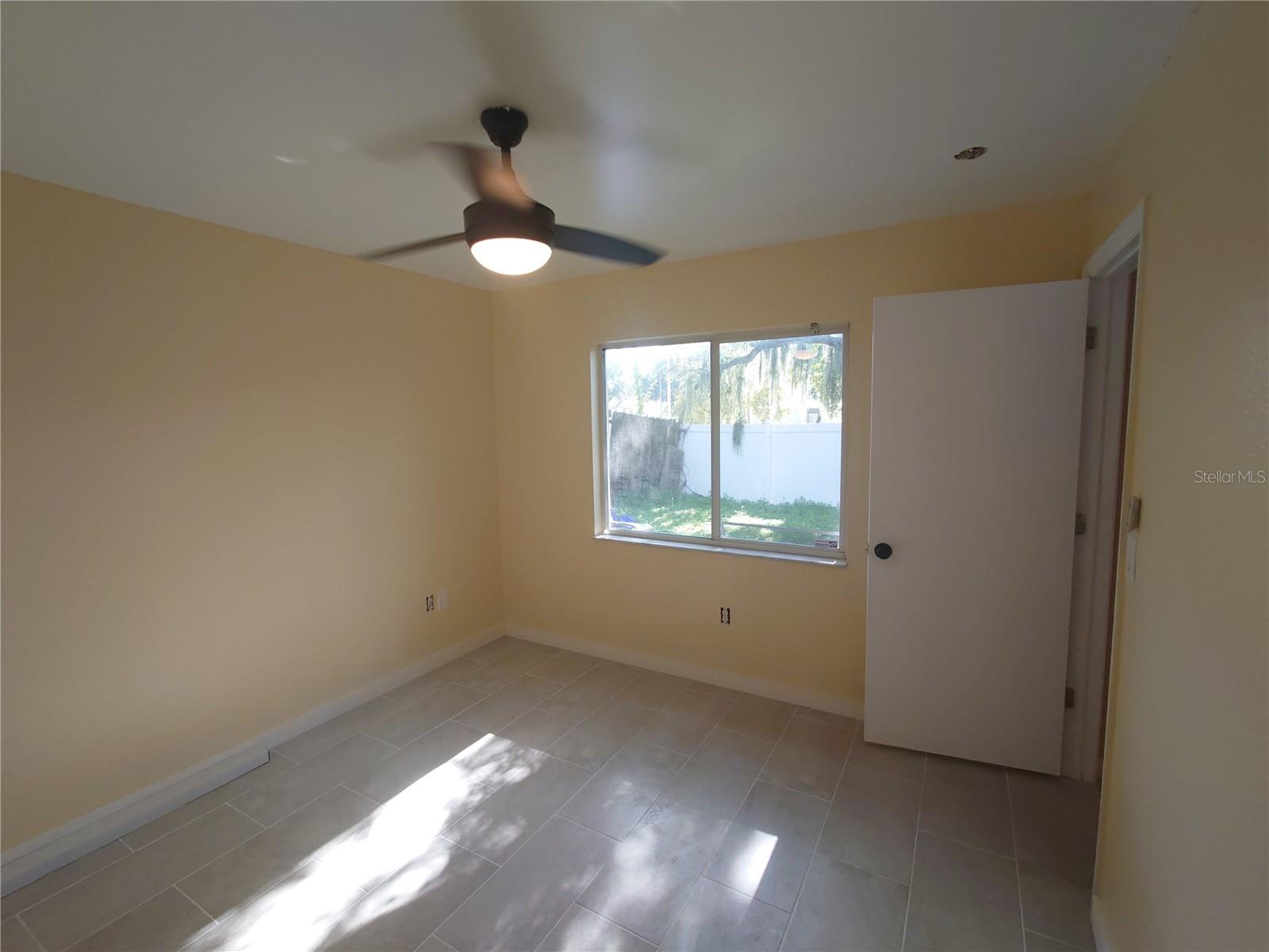 403 ABIGAIL RD — photo 11