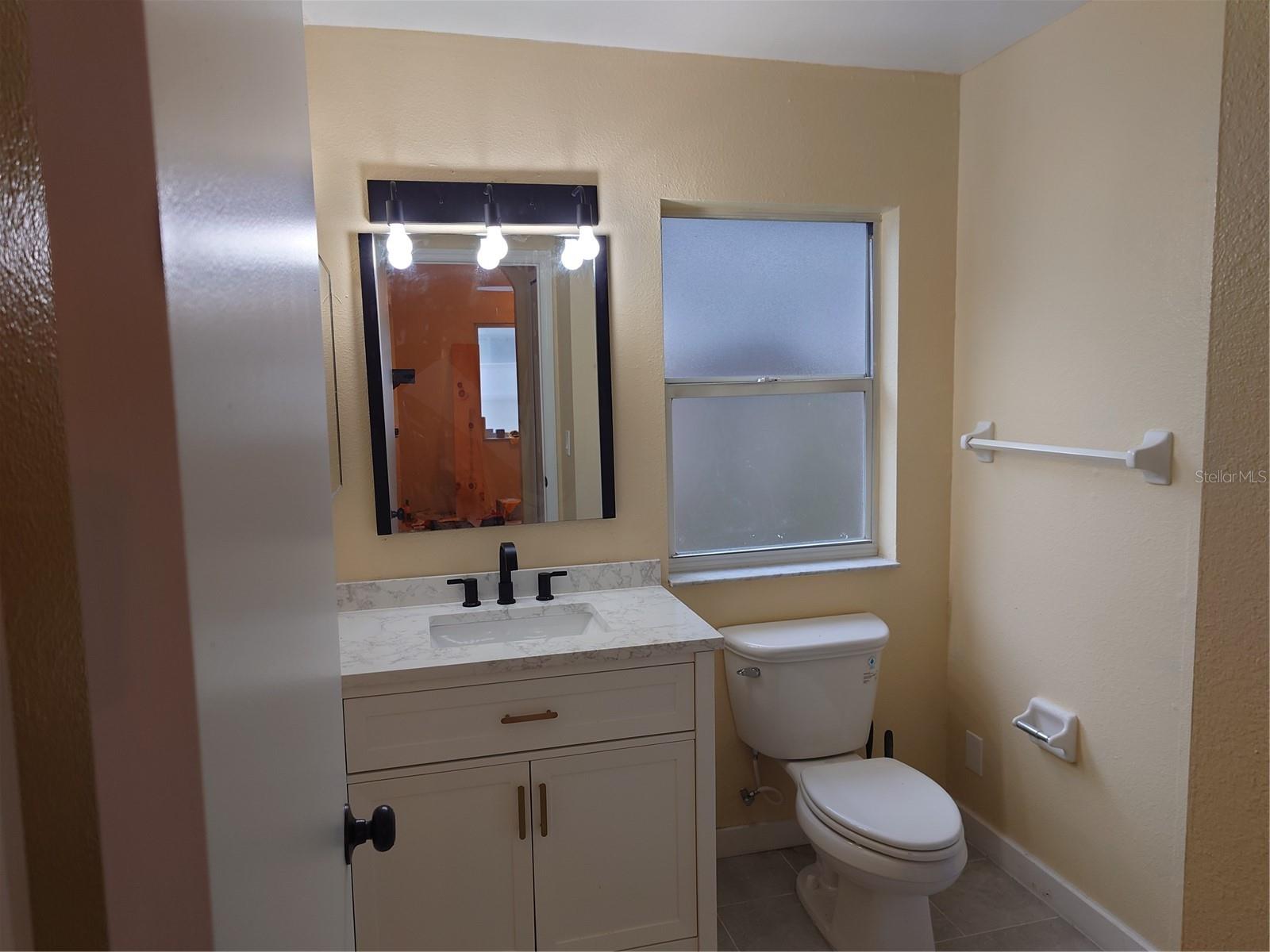 403 ABIGAIL RD — photo 8