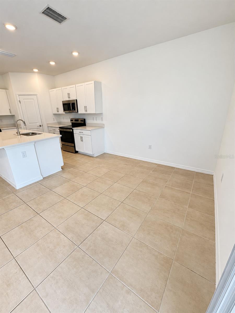8556 LUNAR SKYE ST — photo 17