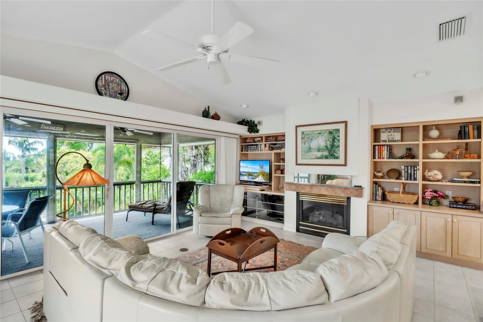 103 SUNSET LN — photo 11