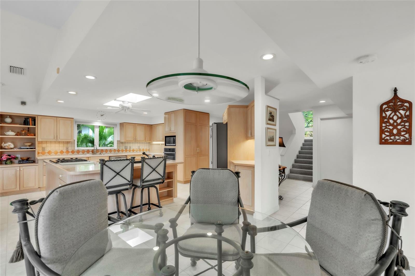 103 SUNSET LN — photo 14