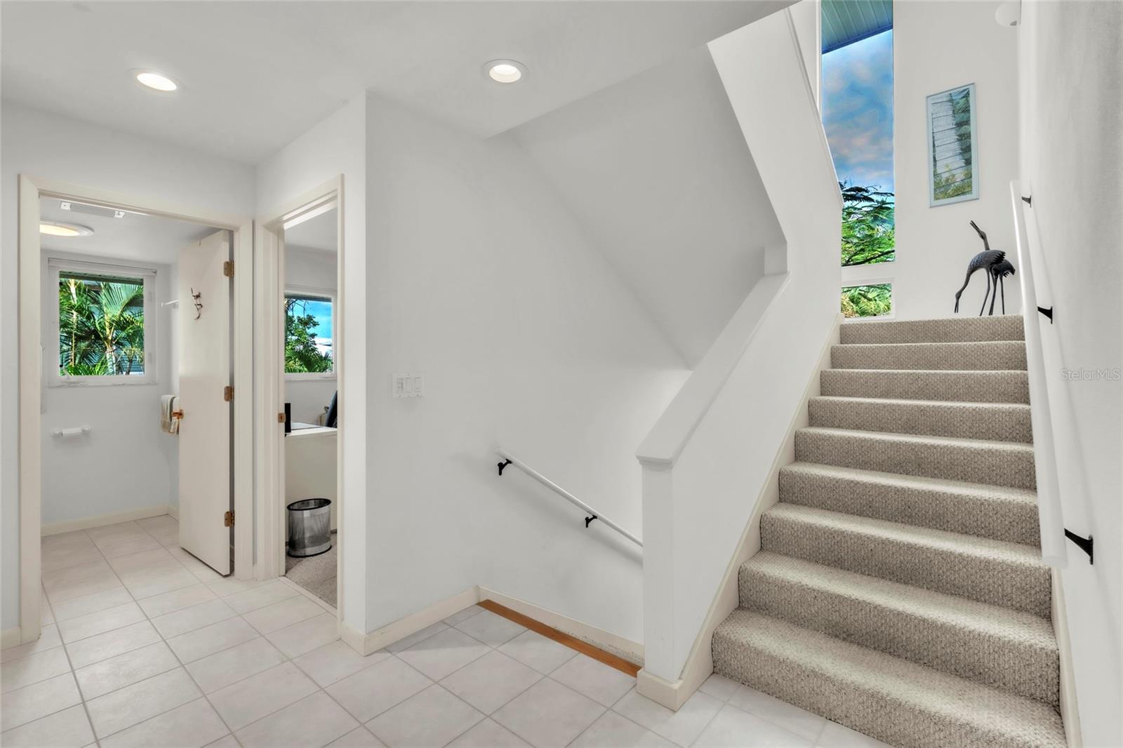 103 SUNSET LN — photo 9