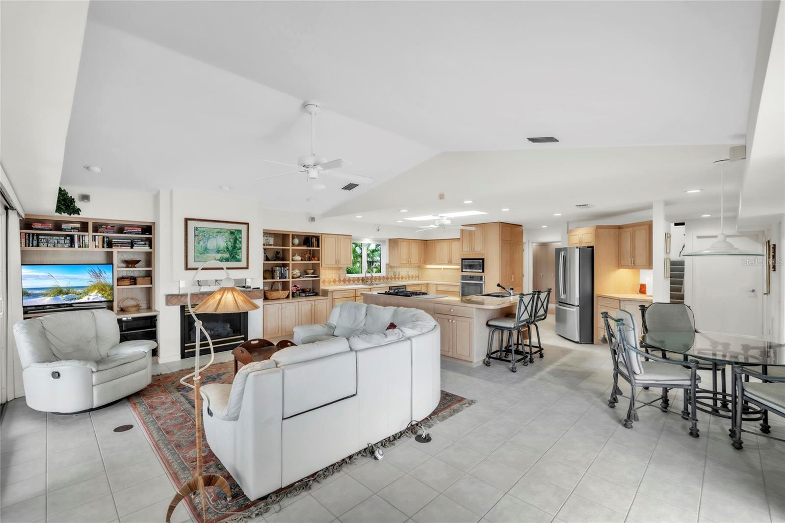 103 SUNSET LN — photo 13