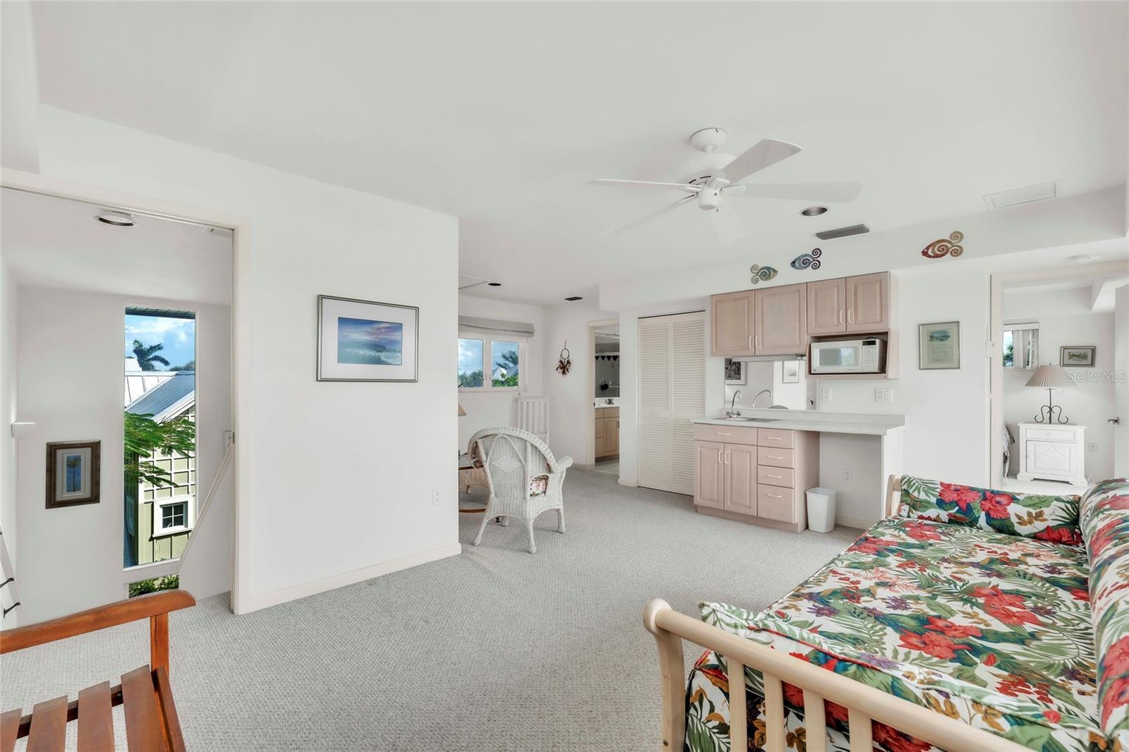 103 SUNSET LN — photo 34