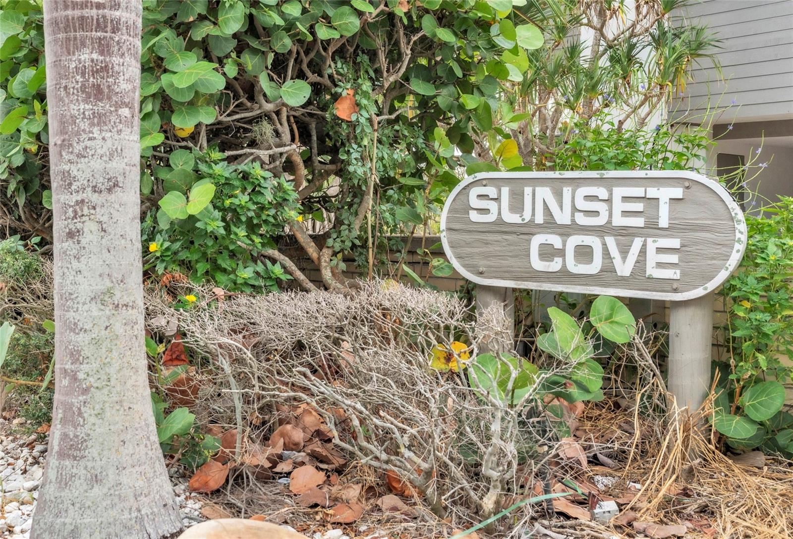 103 SUNSET LN — photo 44