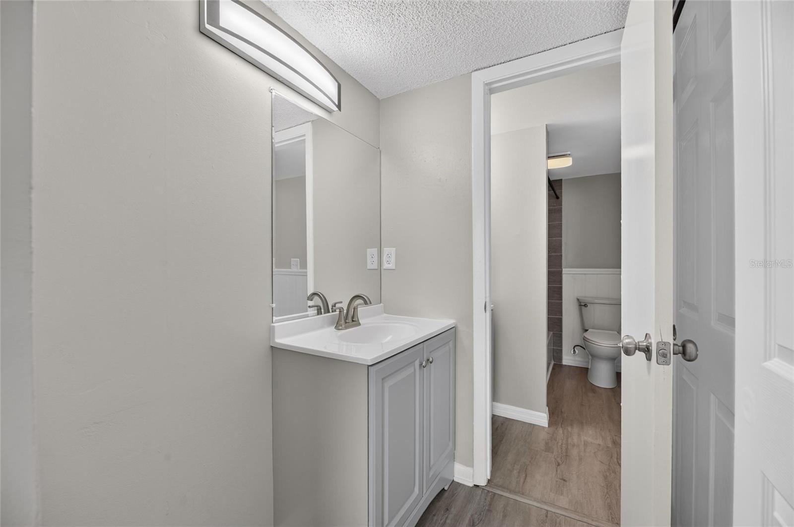 709 RUSSELL LN #C221 — photo 40