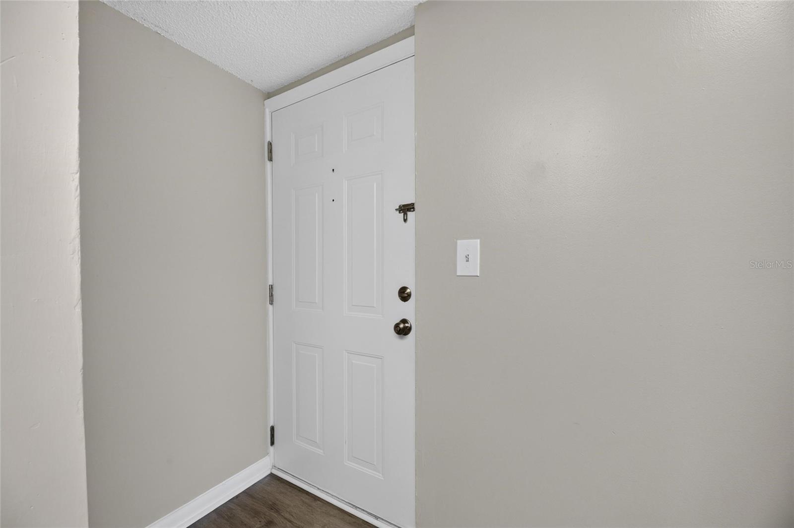 709 RUSSELL LN #C221 — photo 9