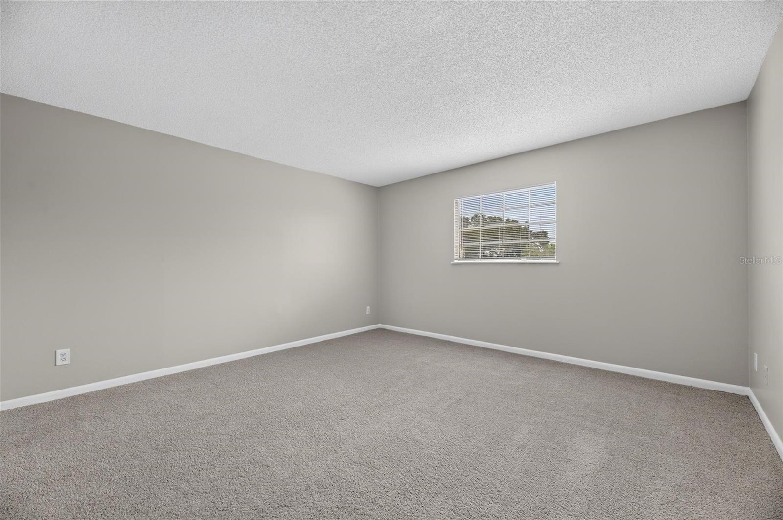 709 RUSSELL LN #C221 — photo 38