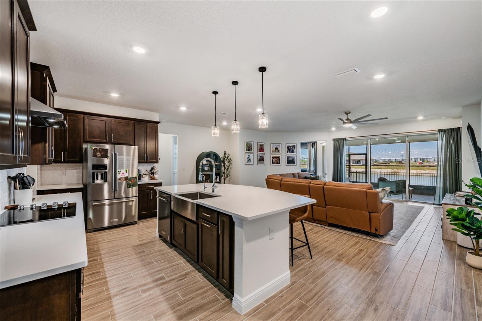 7474 SEA MANATEE ST — photo 35
