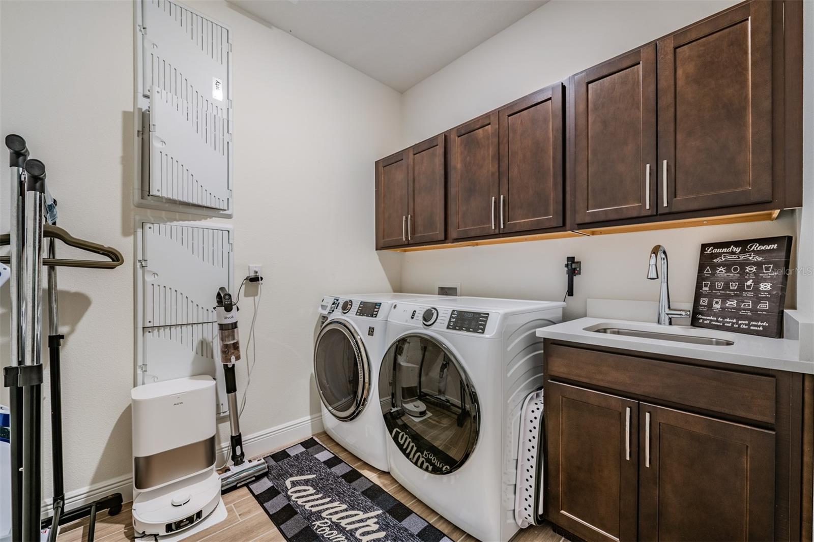 7474 SEA MANATEE ST — photo 15