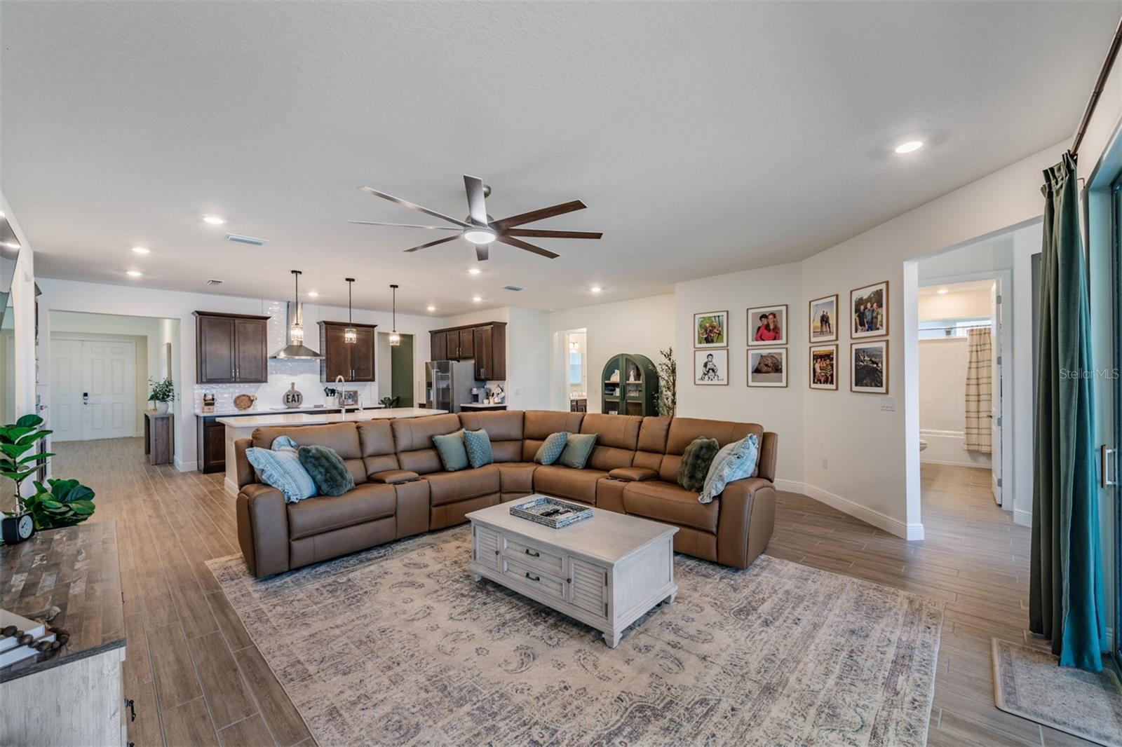 7474 SEA MANATEE ST — photo 44