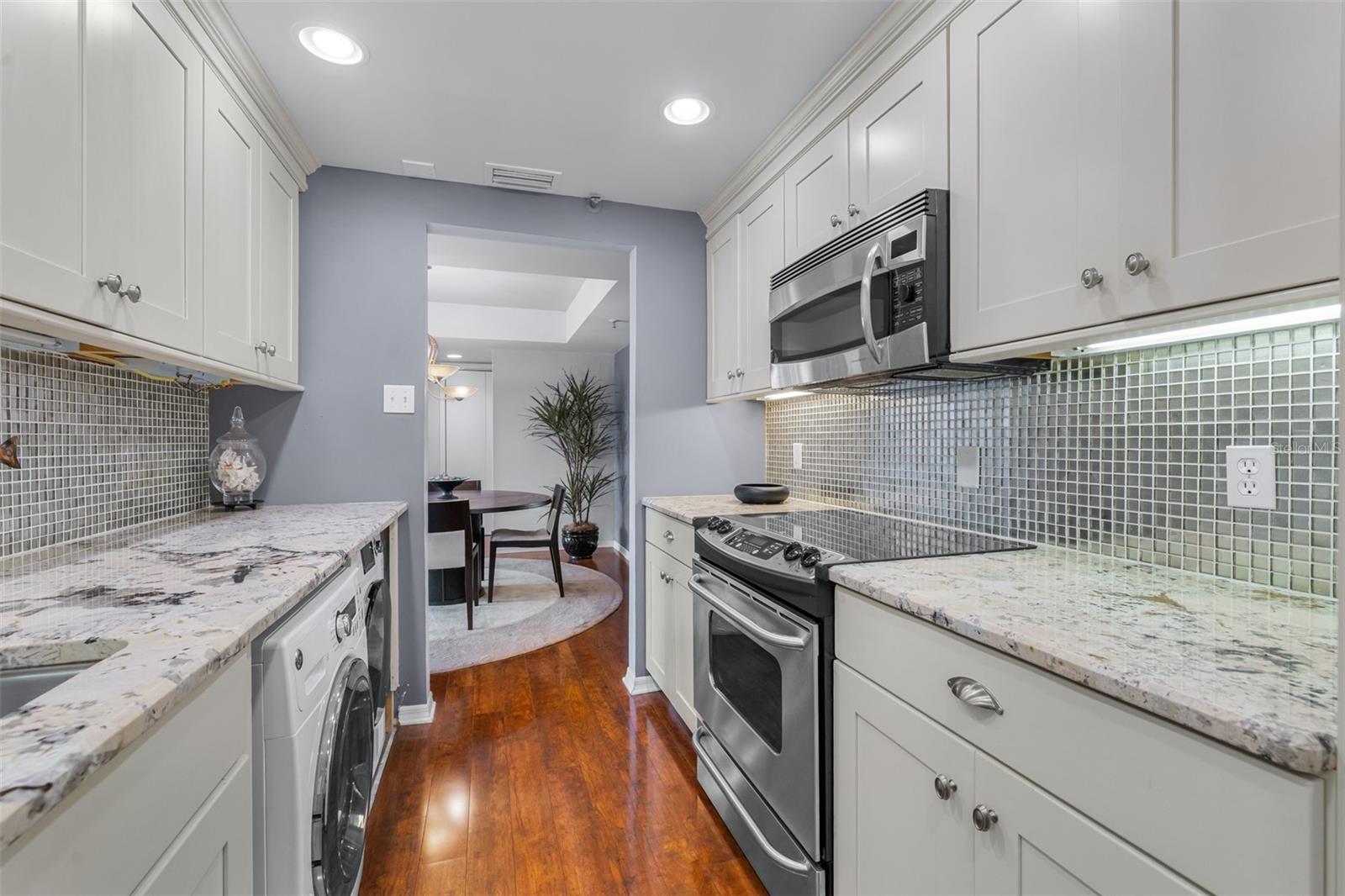 3211 W SWANN AVE #410 — photo 17