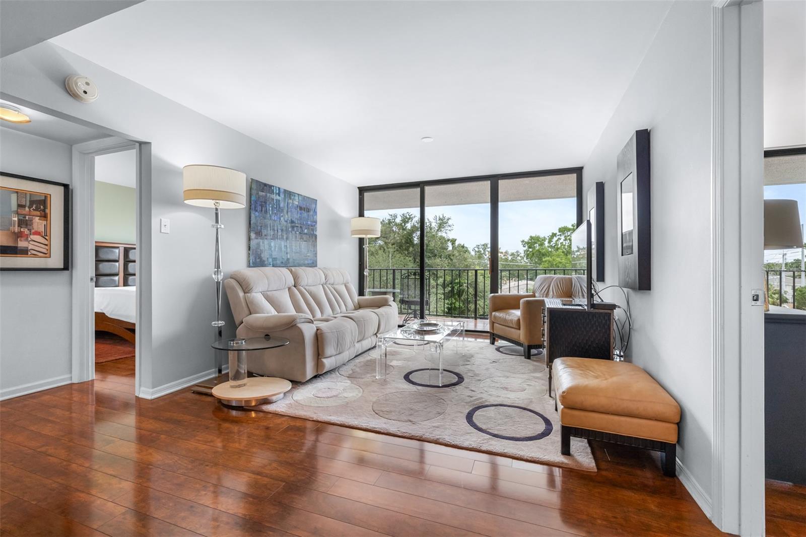 3211 W SWANN AVE #410 — photo 8