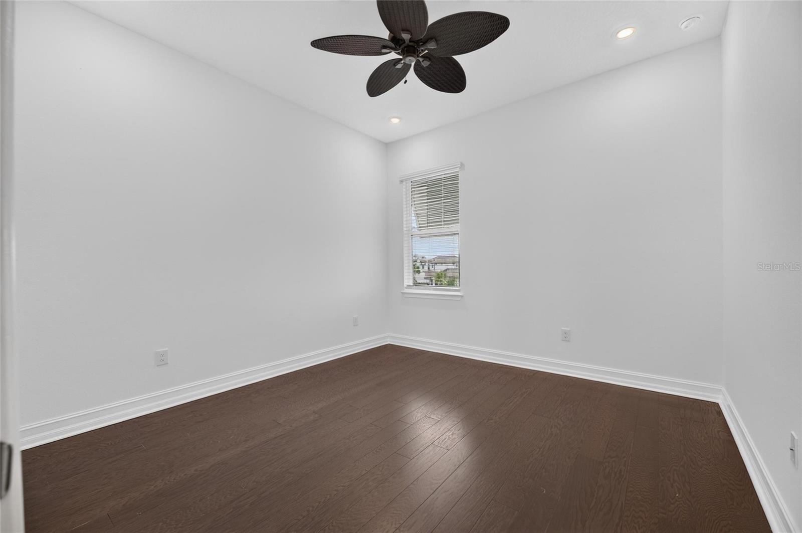 1074 SEAGRAPE DR — photo 56