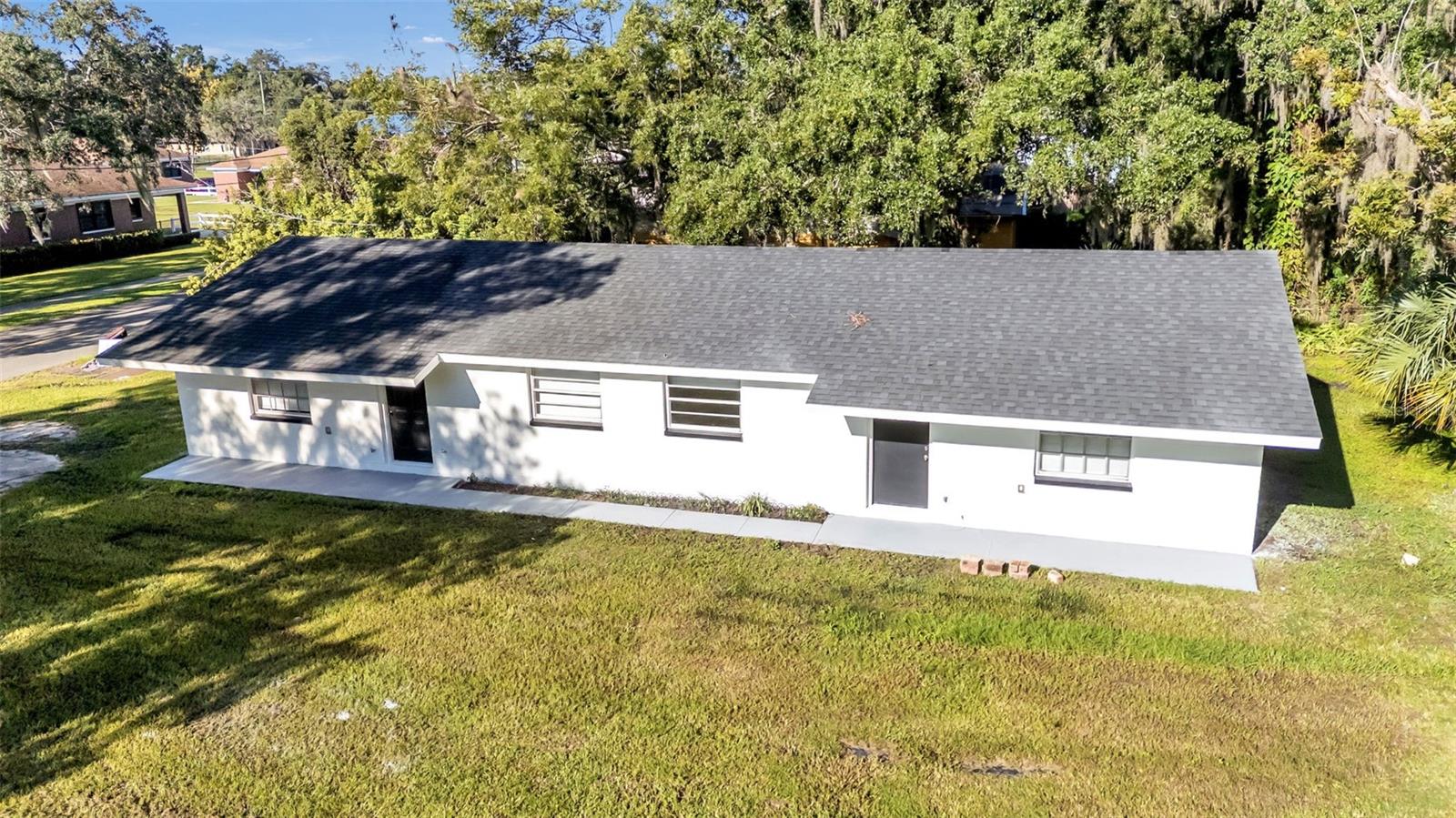 1412 E RENFRO ST — photo 19