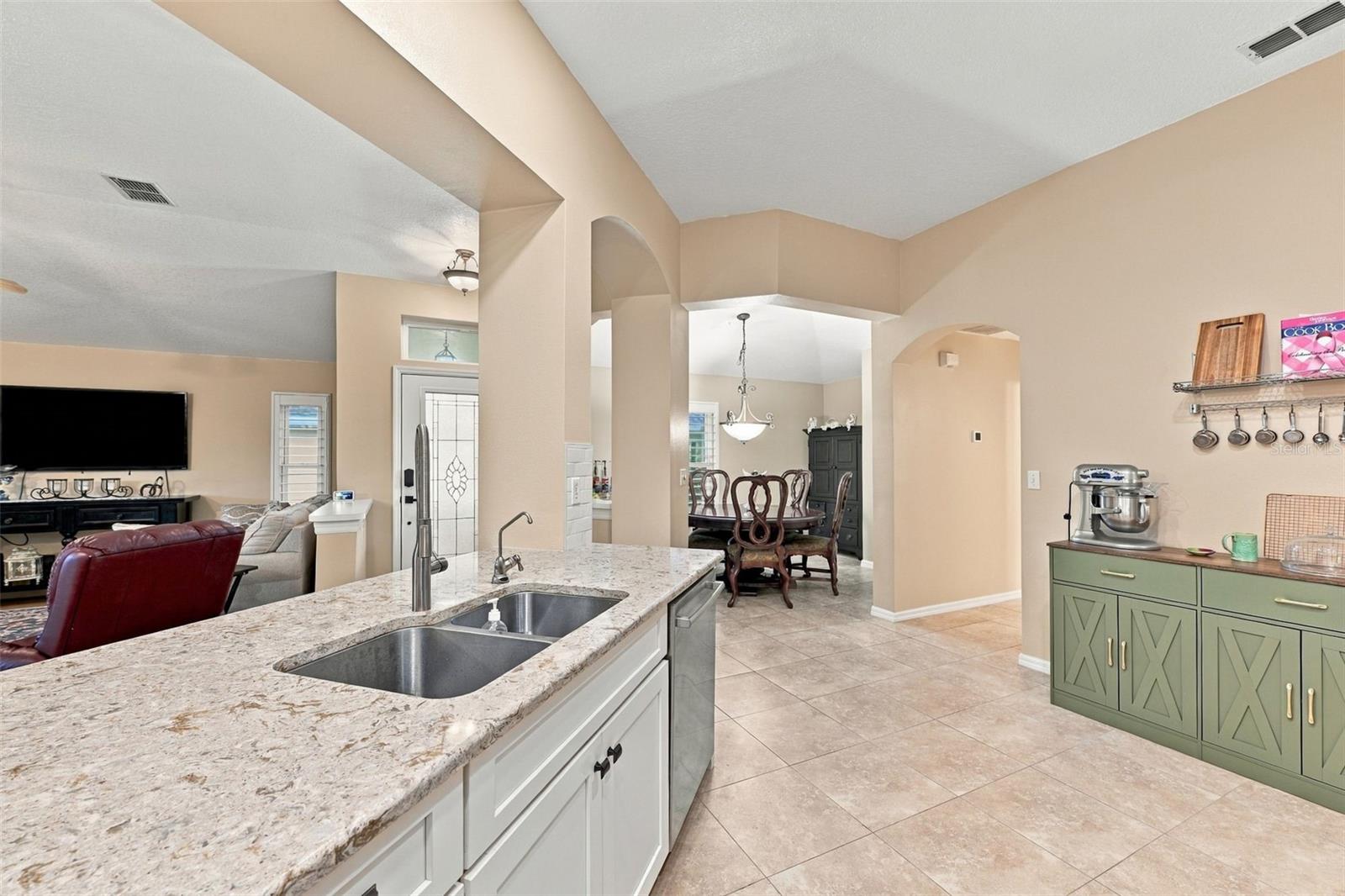 2333 BROOKFIELD GREENS CIR #45 — photo 6
