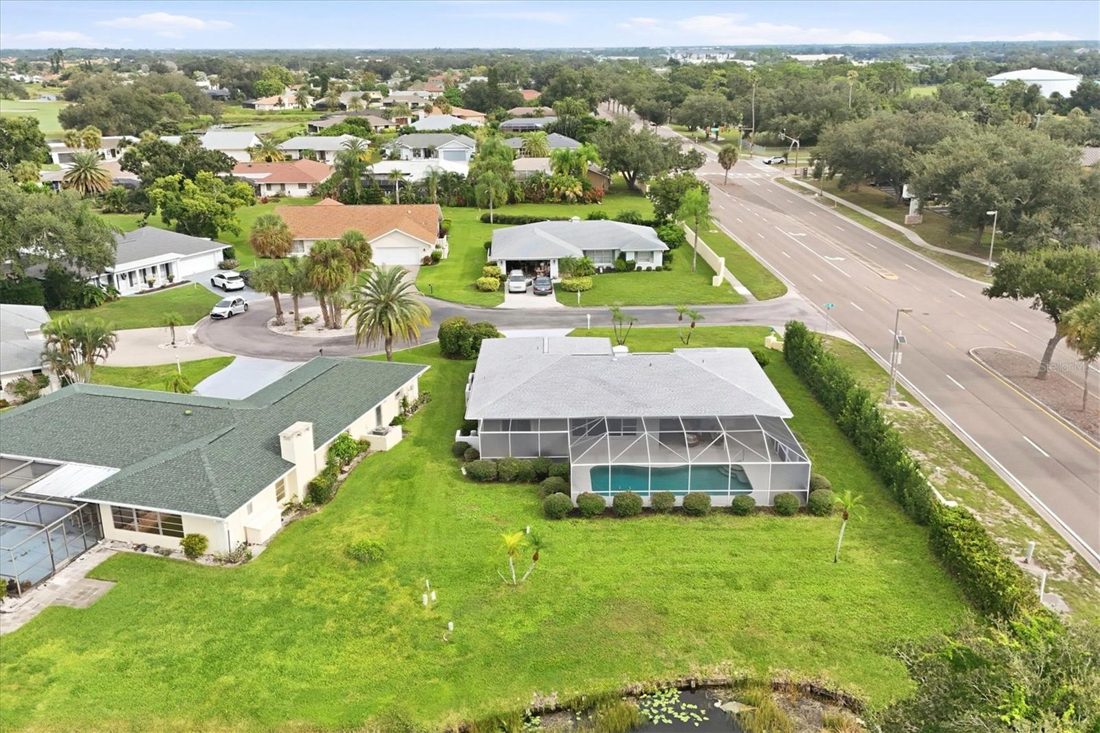 1010 MALIBU CT — photo 43