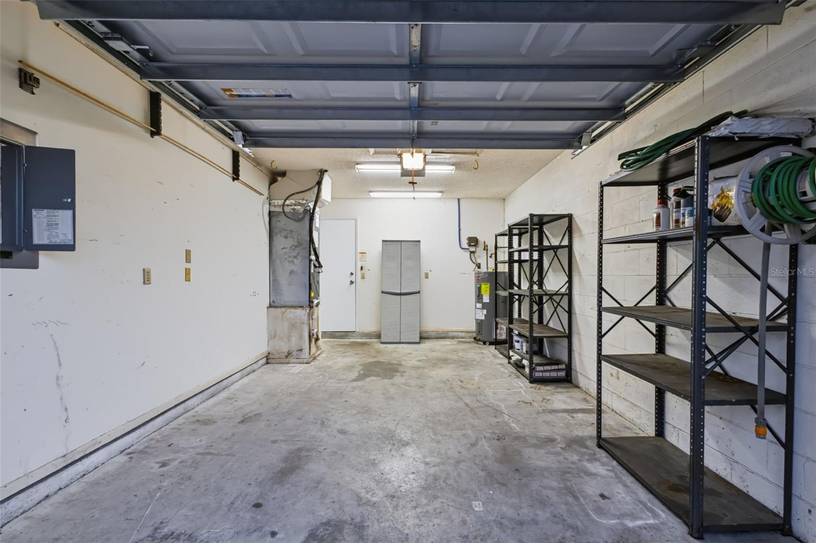 3030 CYPRESS GREEN DR — photo 16