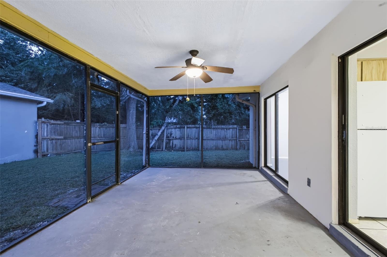 3030 CYPRESS GREEN DR — photo 24