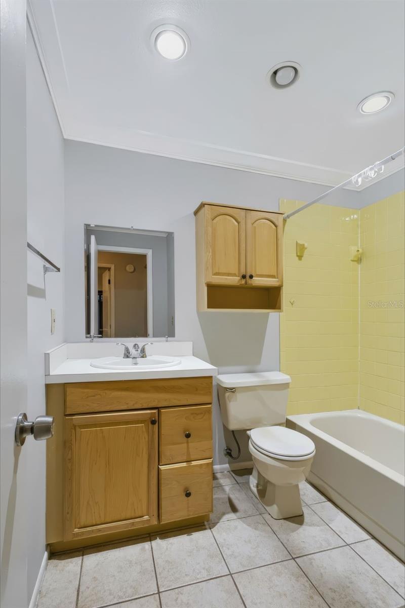 3030 CYPRESS GREEN DR — photo 17
