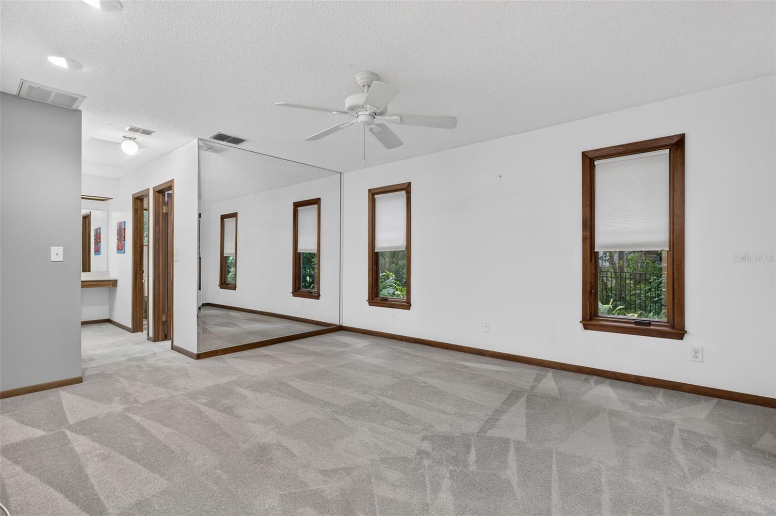 3300 MEADOW VIEW LN — photo 22