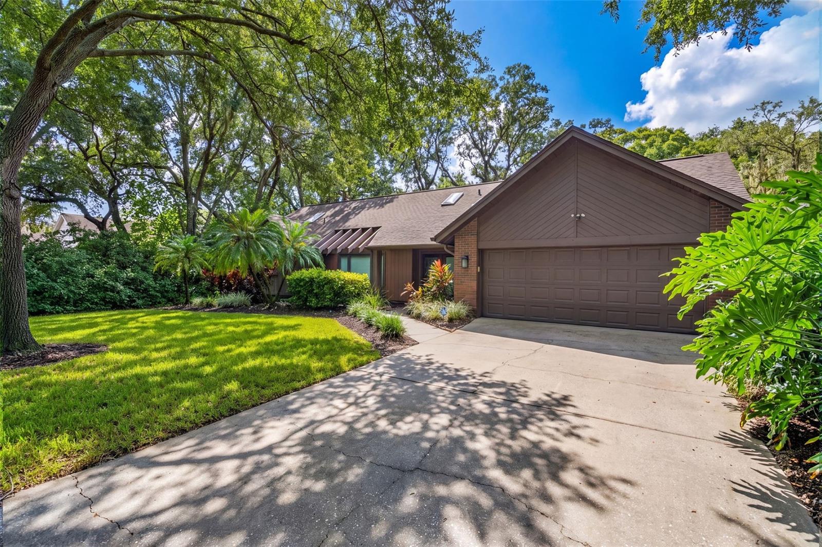 3300 MEADOW VIEW LN — photo 2