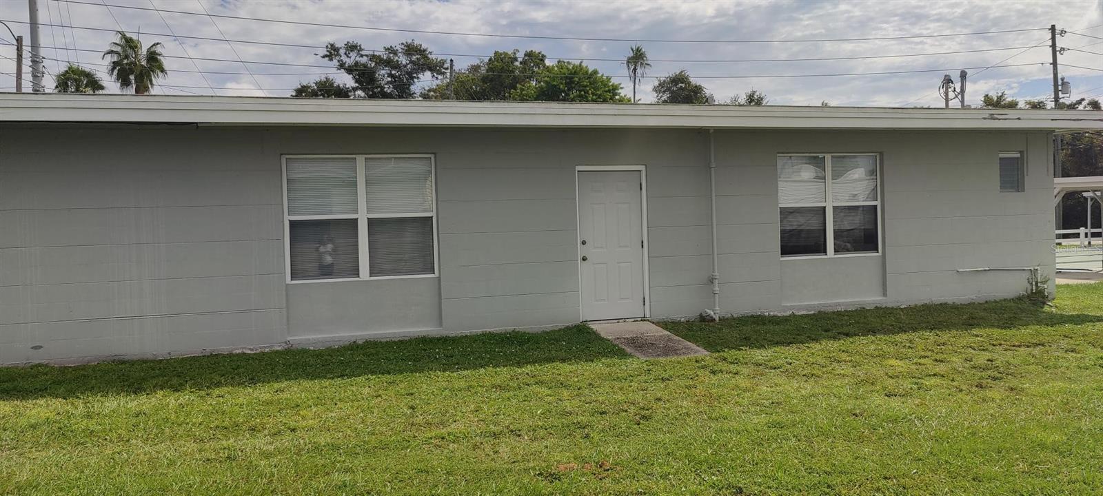 1602 N OLD COACHMAN RD — photo 11