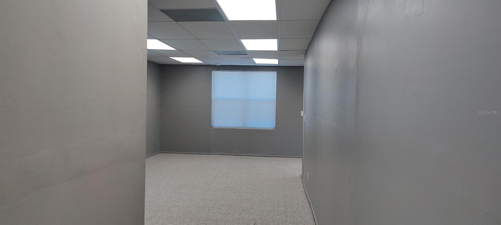 1602 N OLD COACHMAN RD — photo 5