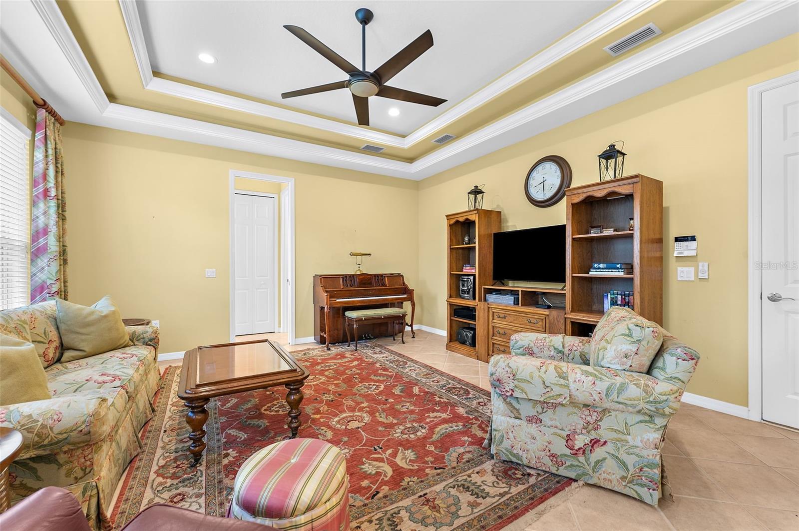 2524 JEFFERSON CIR — photo 22