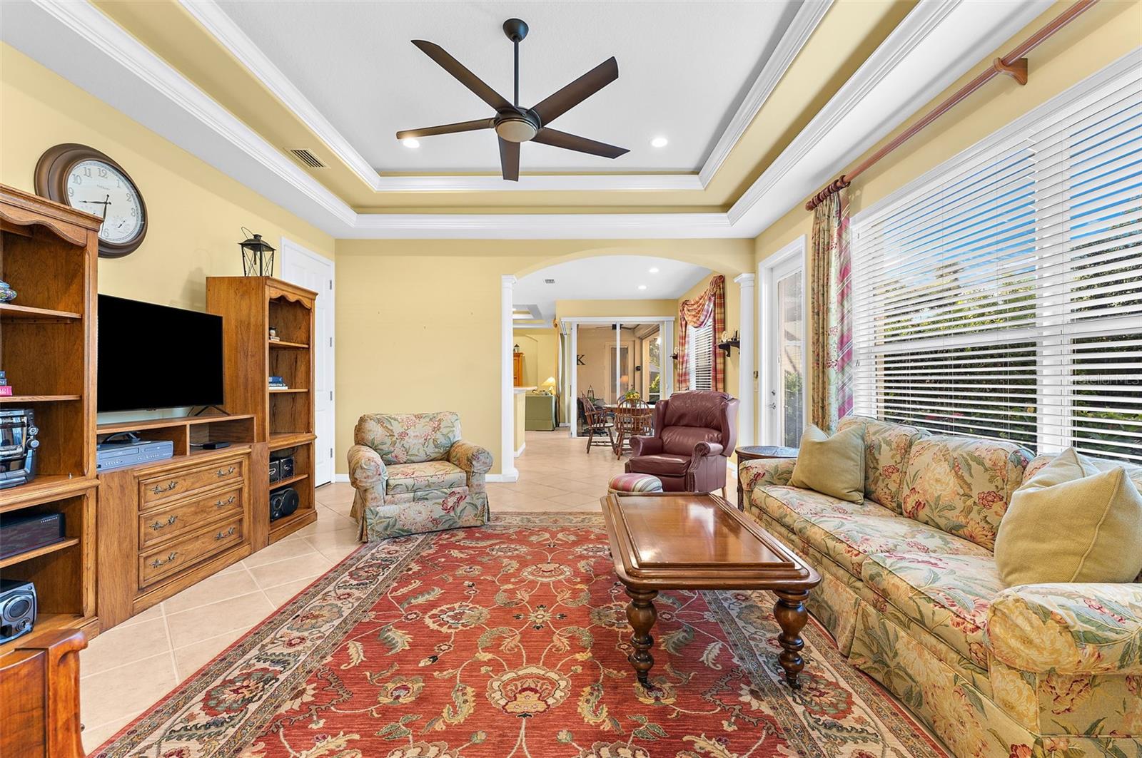 2524 JEFFERSON CIR — photo 23