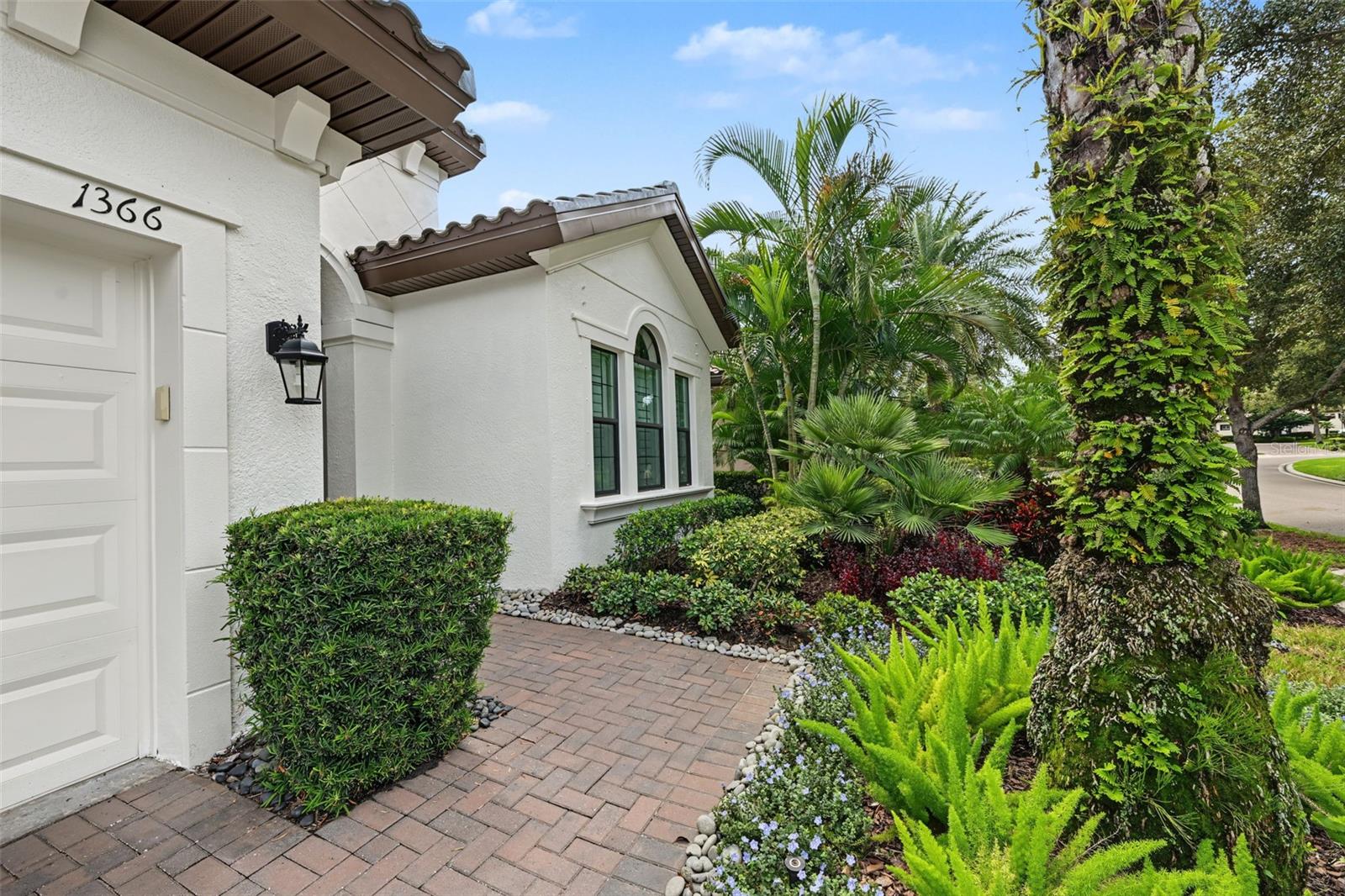1366 VIA VERDI DR — photo 5