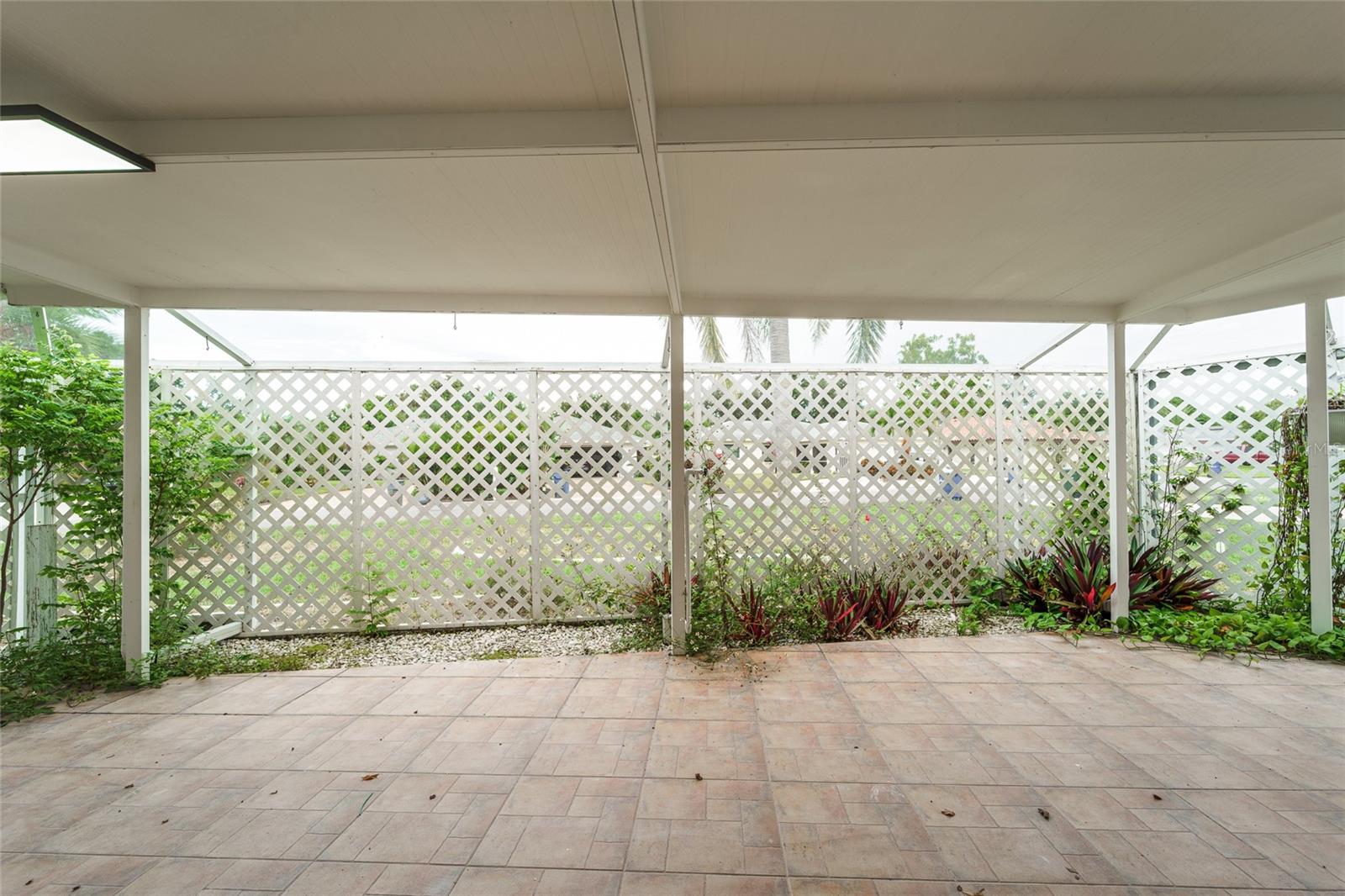 1149 S CYPRESS POINT DR — photo 66